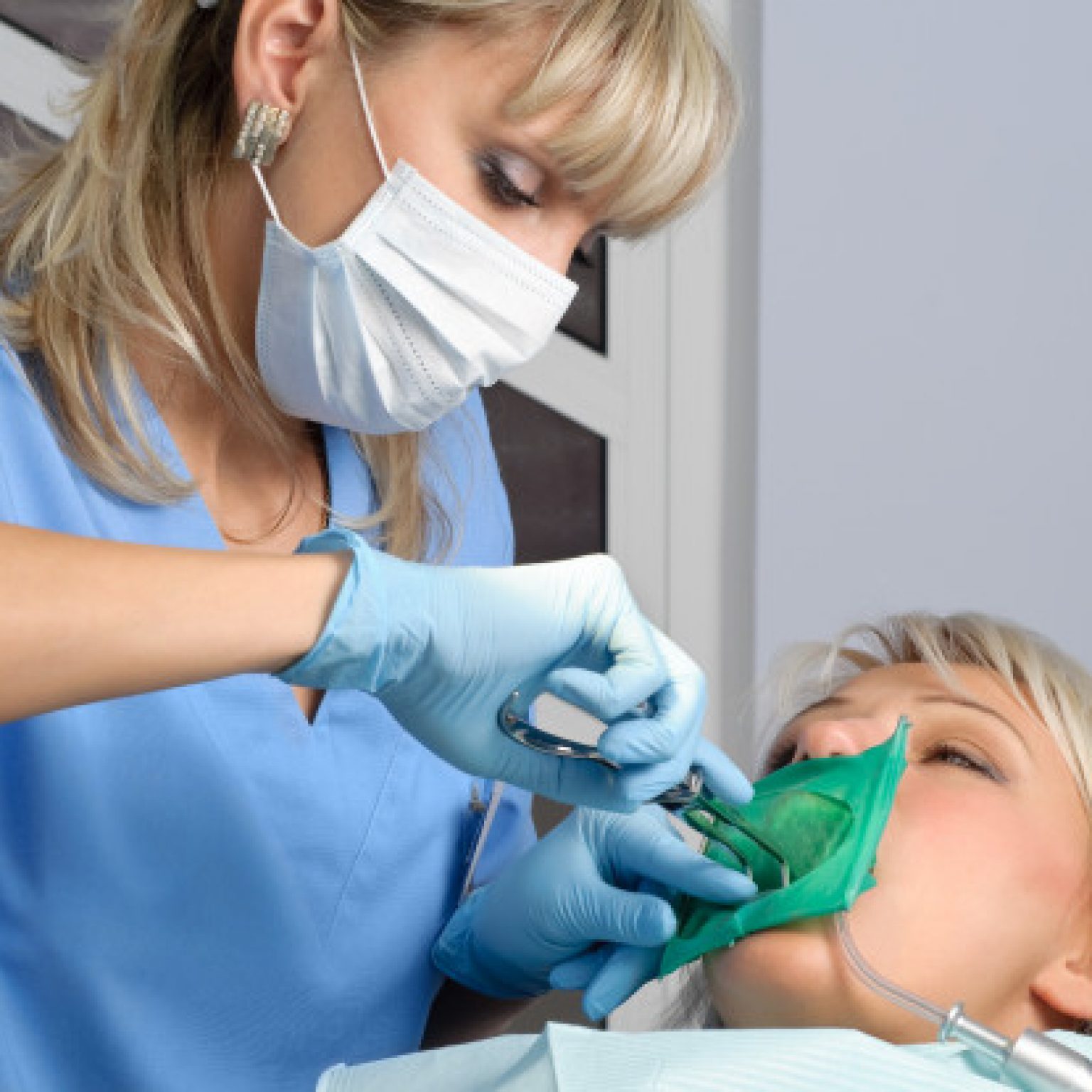 Arracher une dent Procédure, cicatrisation et complications Centre dentaire colombes Valmy